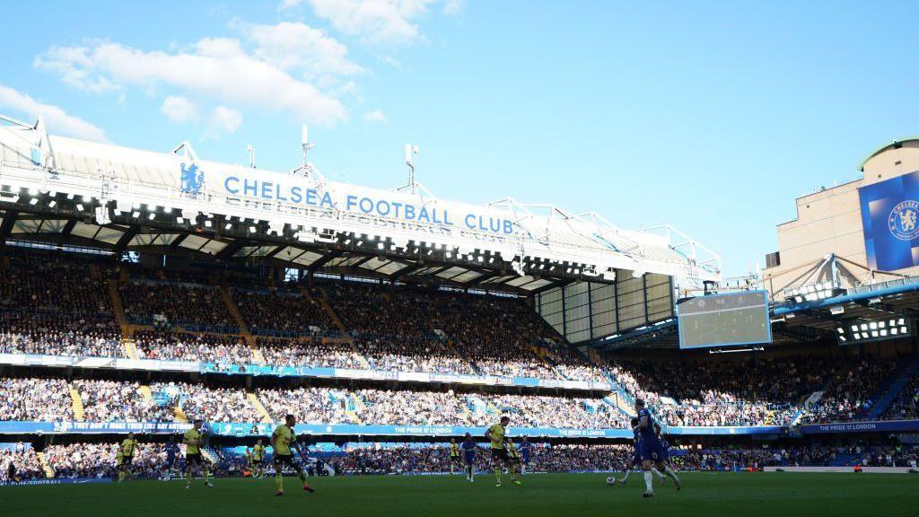Clearlake thau tom Chelsea: Giai ma cuoc doi von lich su tai Stamford Bridge 3 Cau thu Chelsea an mung ban thang tai san van dong Stamford Bridge trong khuon kho Ngoai Hang Anh (Hình ảnh trận đấu 3)