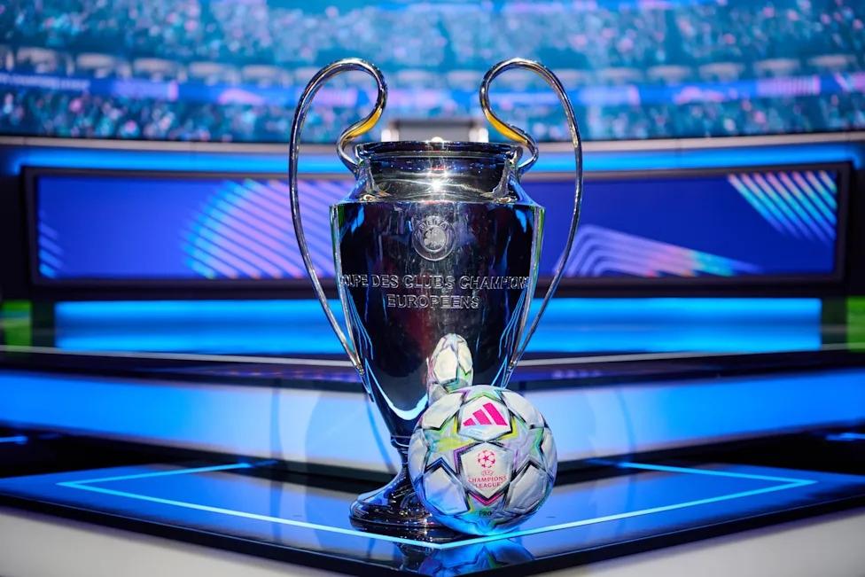 So sánh thông số cầu thủ David Barčot và Mikuláš Konečný trên trang chủ UEFA Champions League