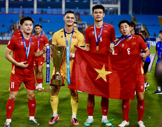 Đinh Quang Kiệt trung vệ U23 Việt Nam vinh dự cầm cờ tại ASIAD 2026 (Hình ảnh trận đấu 2)