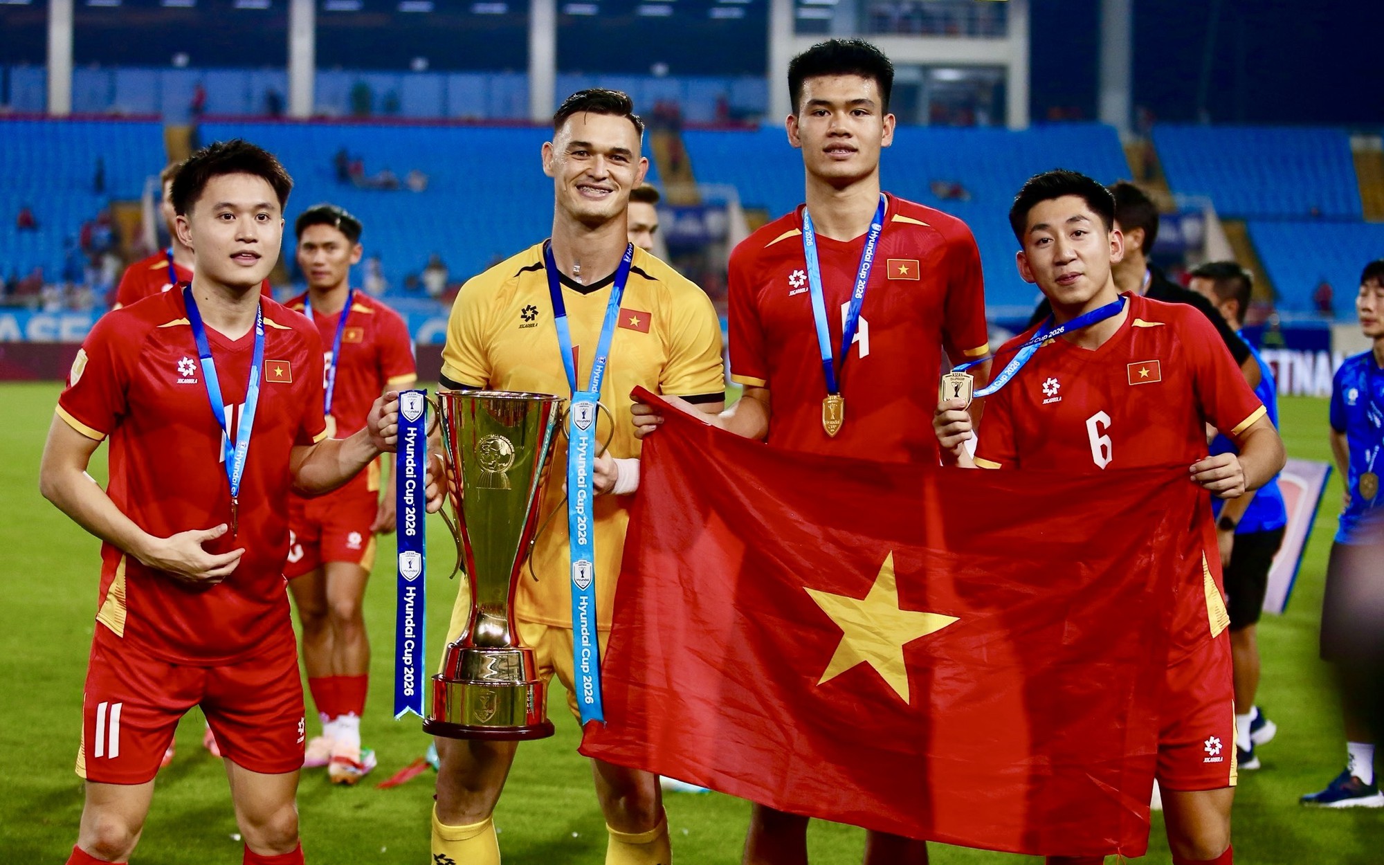 Đinh Quang Kiệt trung vệ U23 Việt Nam vinh dự cầm cờ tại ASIAD 2026 (Hình ảnh trận đấu 5)