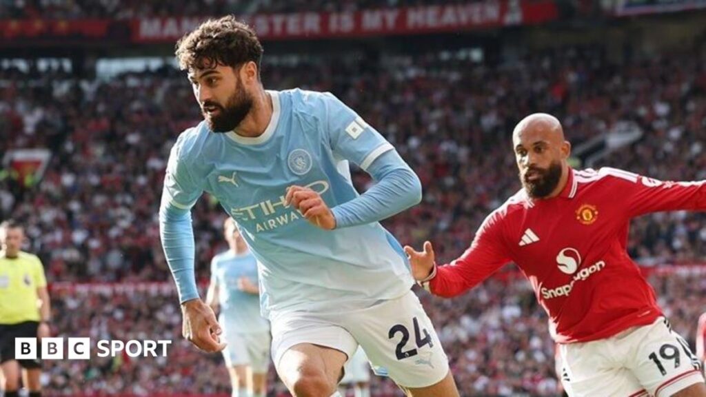 Josko Gvardiol trong màu áo Man City tại Ngoại Hạng Anh