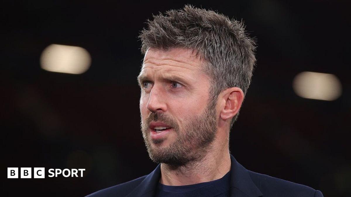 Nghịch lý Manchester United dưới thời Michael Carrick: Sức mạnh hủy diệt từ việc nhường thế trận 1 Michael Carrick chỉ đạo chiến thuật trong trận đấu của Manchester United tại Cúp C1 Champions League