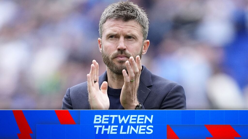 HLV Michael Carrick chỉ đạo Manchester United tập luyện chuẩn bị cho mùa giải Cúp C1