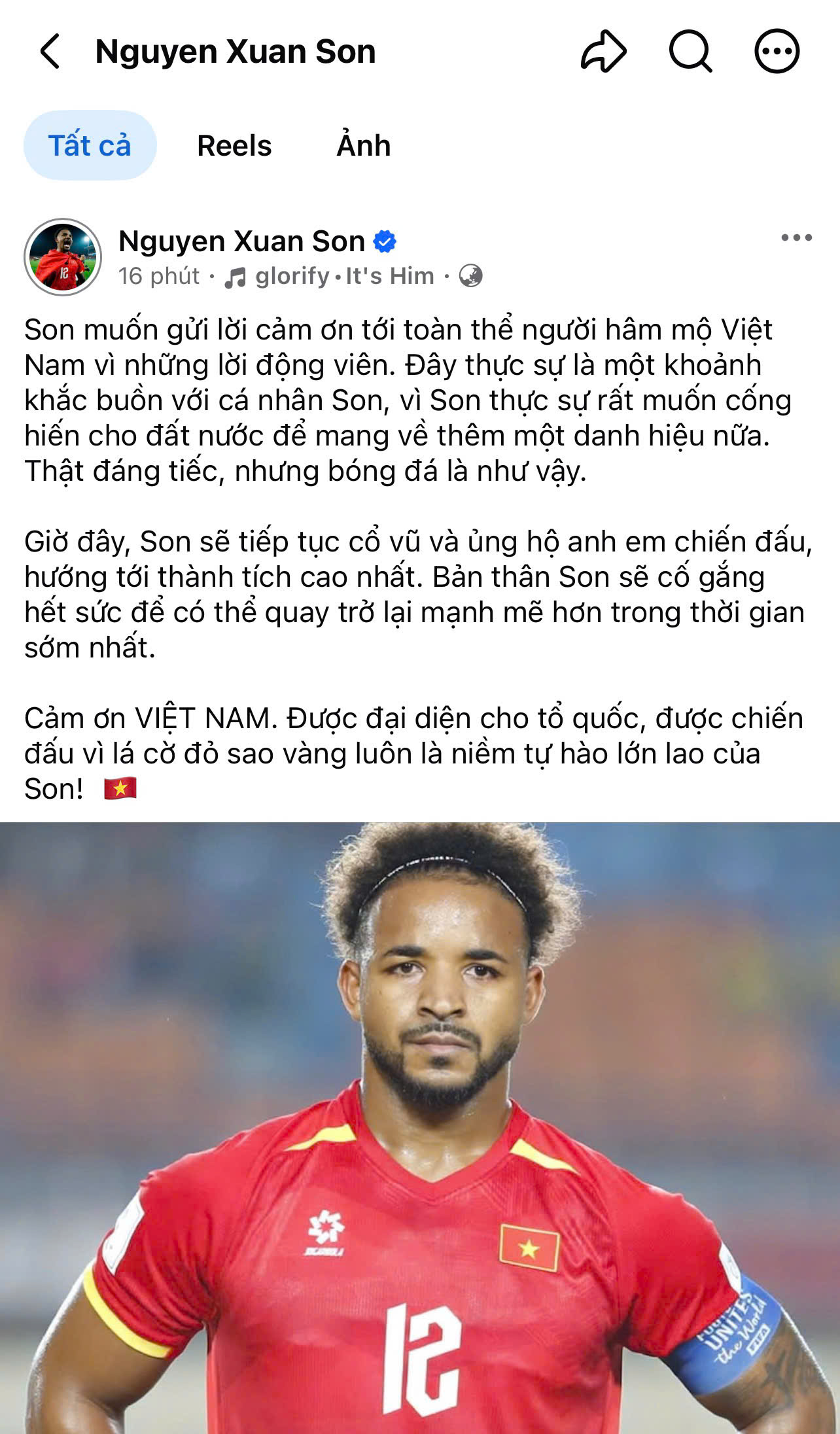 Xuân Son ngậm ngùi rời tuyển Việt Nam sau chấn thương rách cơ đùi 1 Tiền đạo Nguyễn Xuân Son buồn bã rời sân sau chấn thương rách cơ đùi màu áo đội tuyển Việt Nam