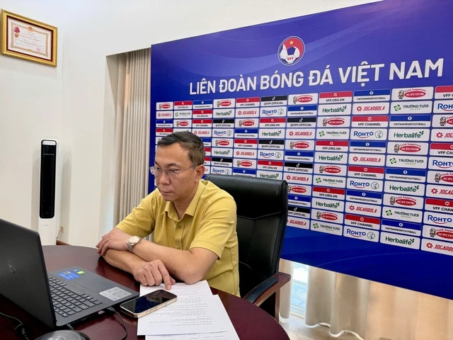 Asian Cup 2027: AFC dùng camera trọng tài và loạt công nghệ mới 3 Diễn biến trận đấu Asian Cup 2027: AFC dùng camera trọng tài và loạt